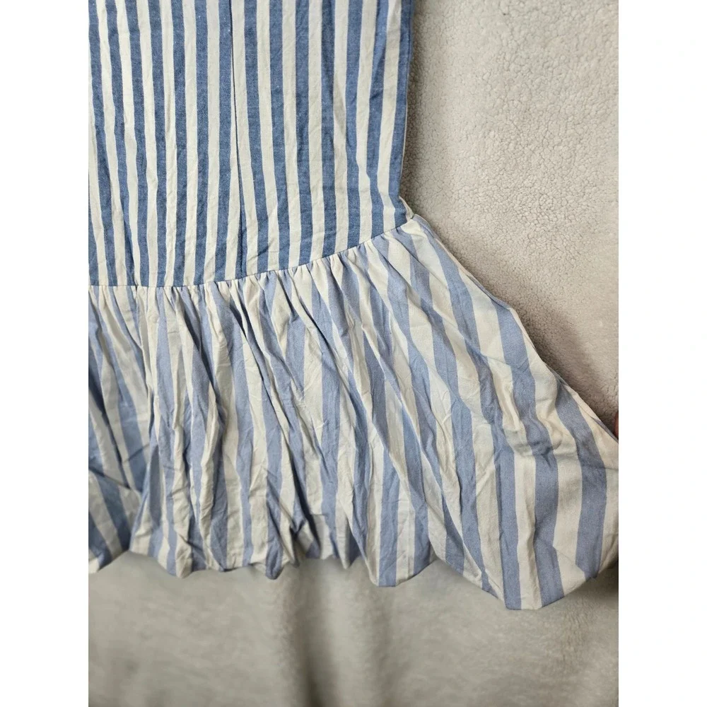 Micas blue white